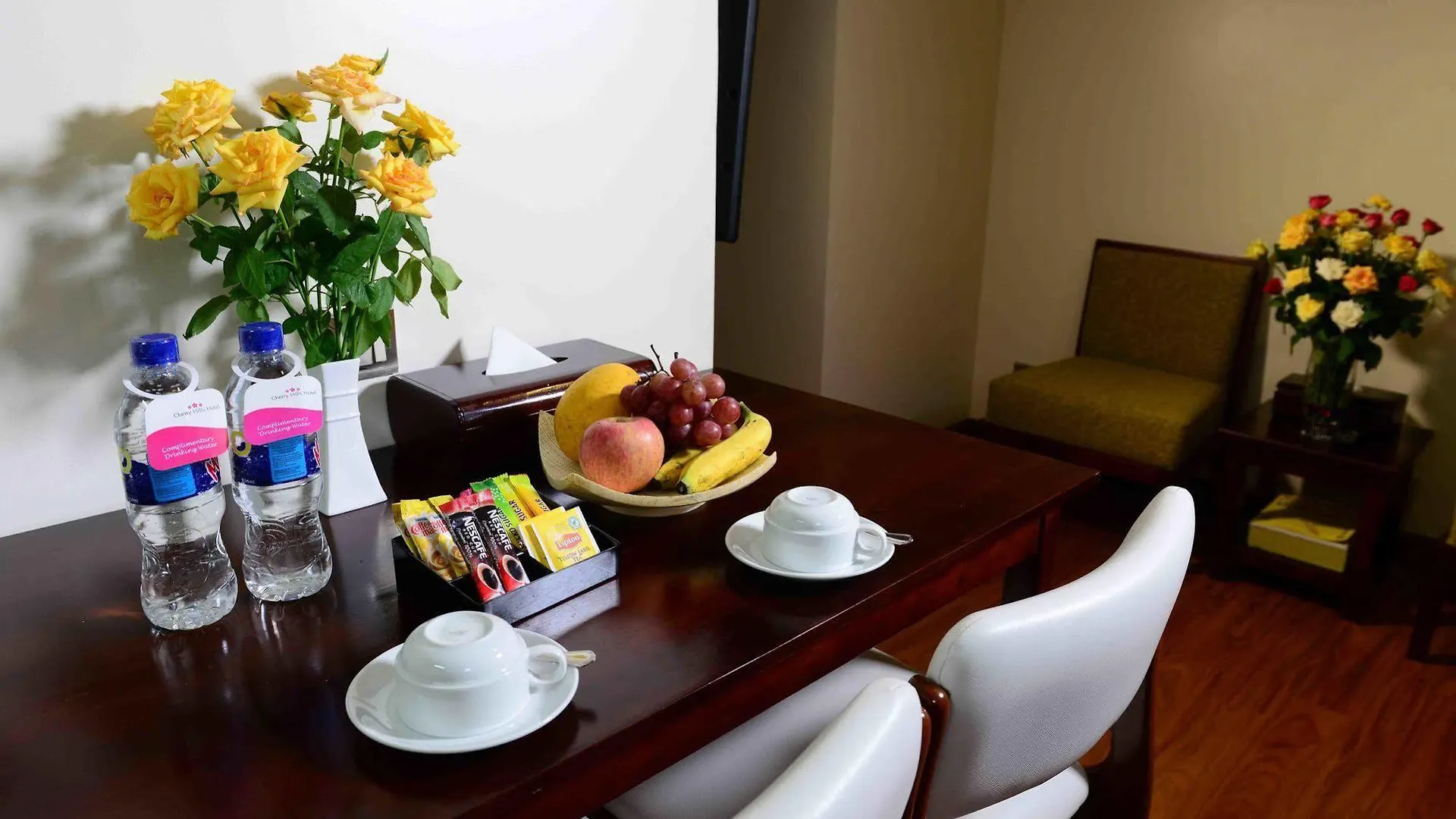 Cherry Hills Hotel Yangon 3*,
