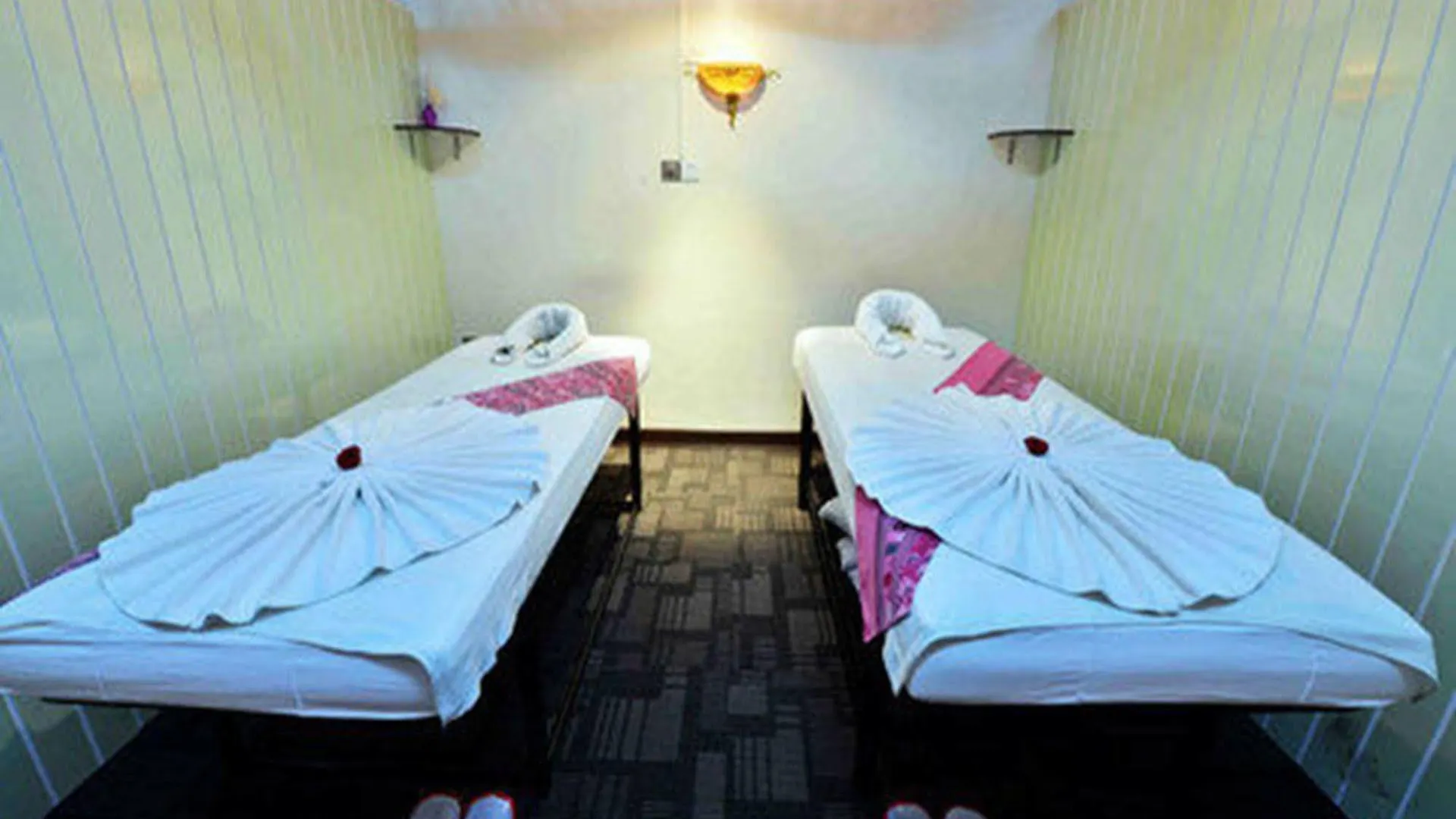 Cherry Hills Hotel Yangon Myanmar