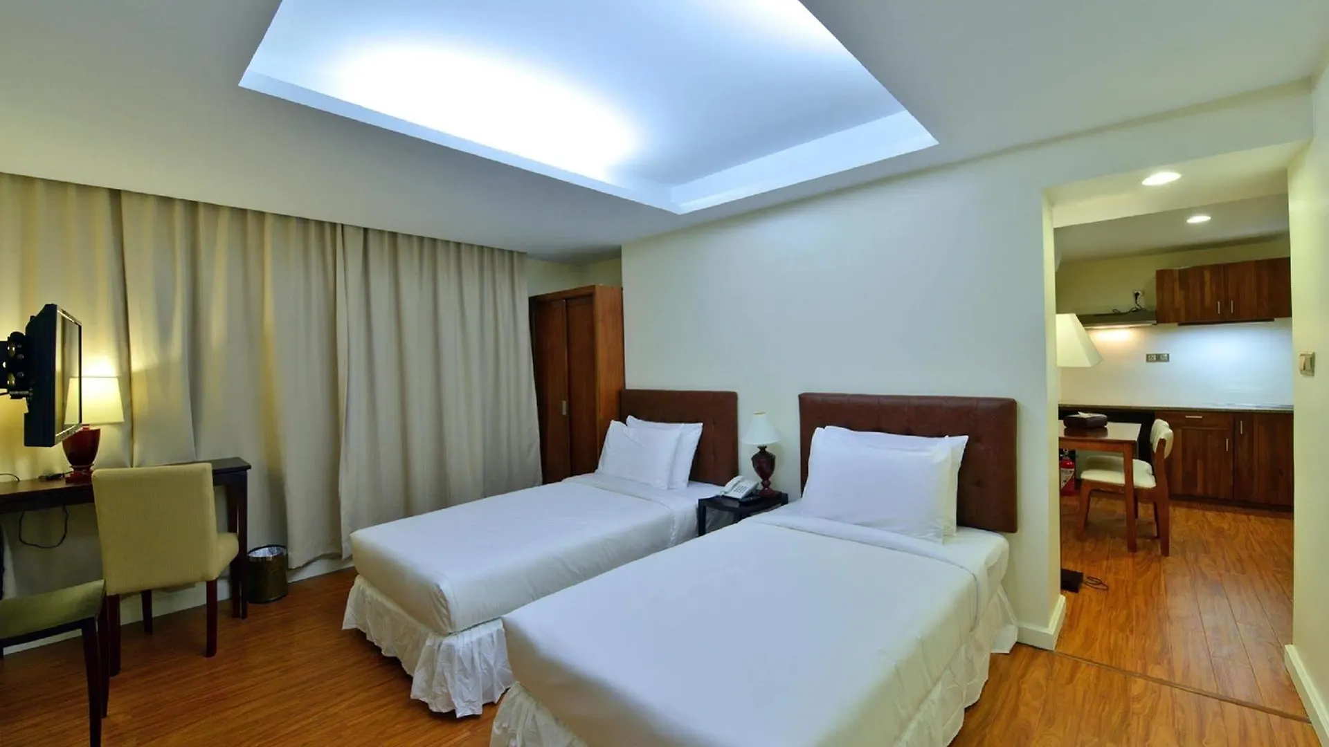 Cherry Hills Hotel Yangon 3*,  Myanmar